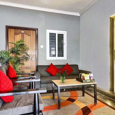 Super Townhouse Rcc Blizz Kondapur (Telangana) Exterior foto