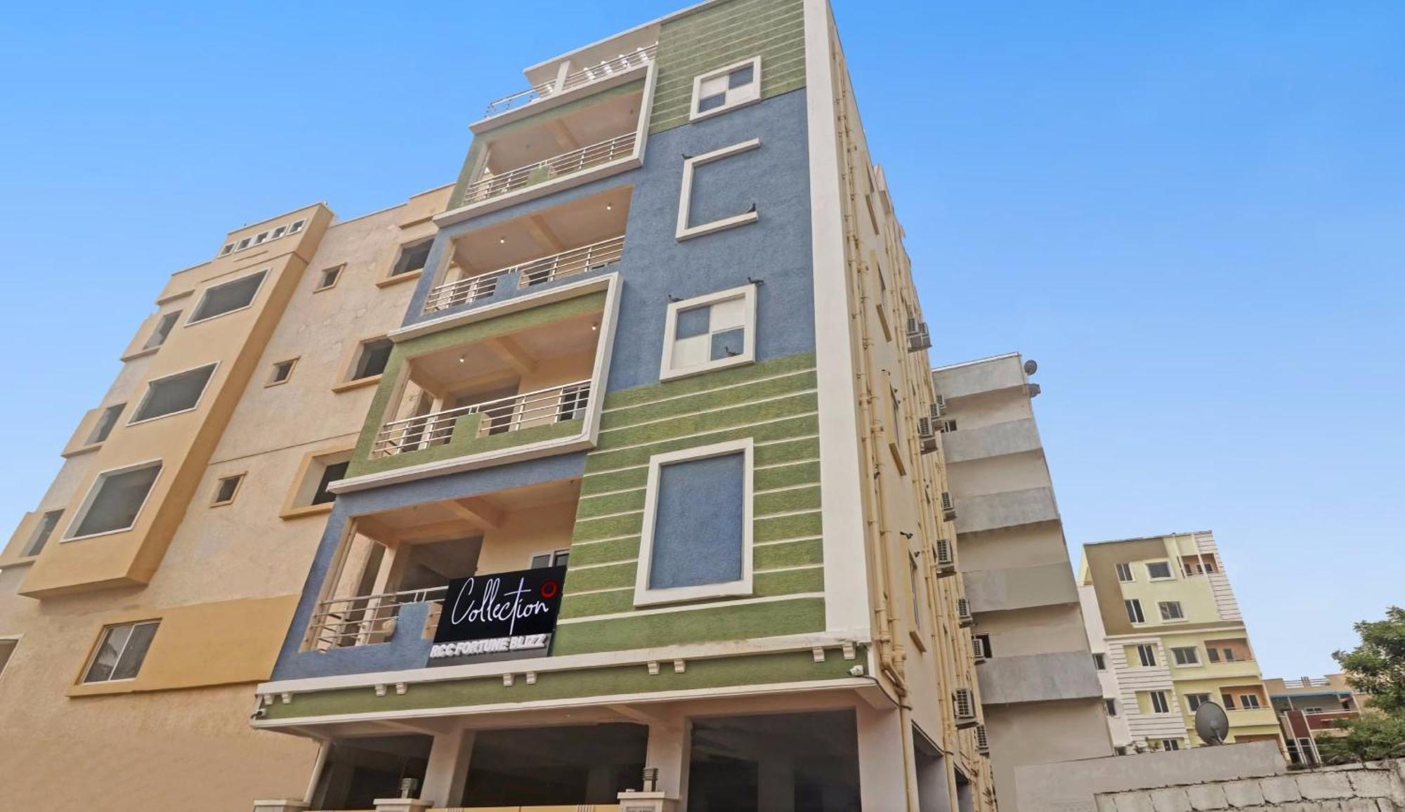 Super Townhouse Rcc Blizz Kondapur (Telangana) Exterior foto