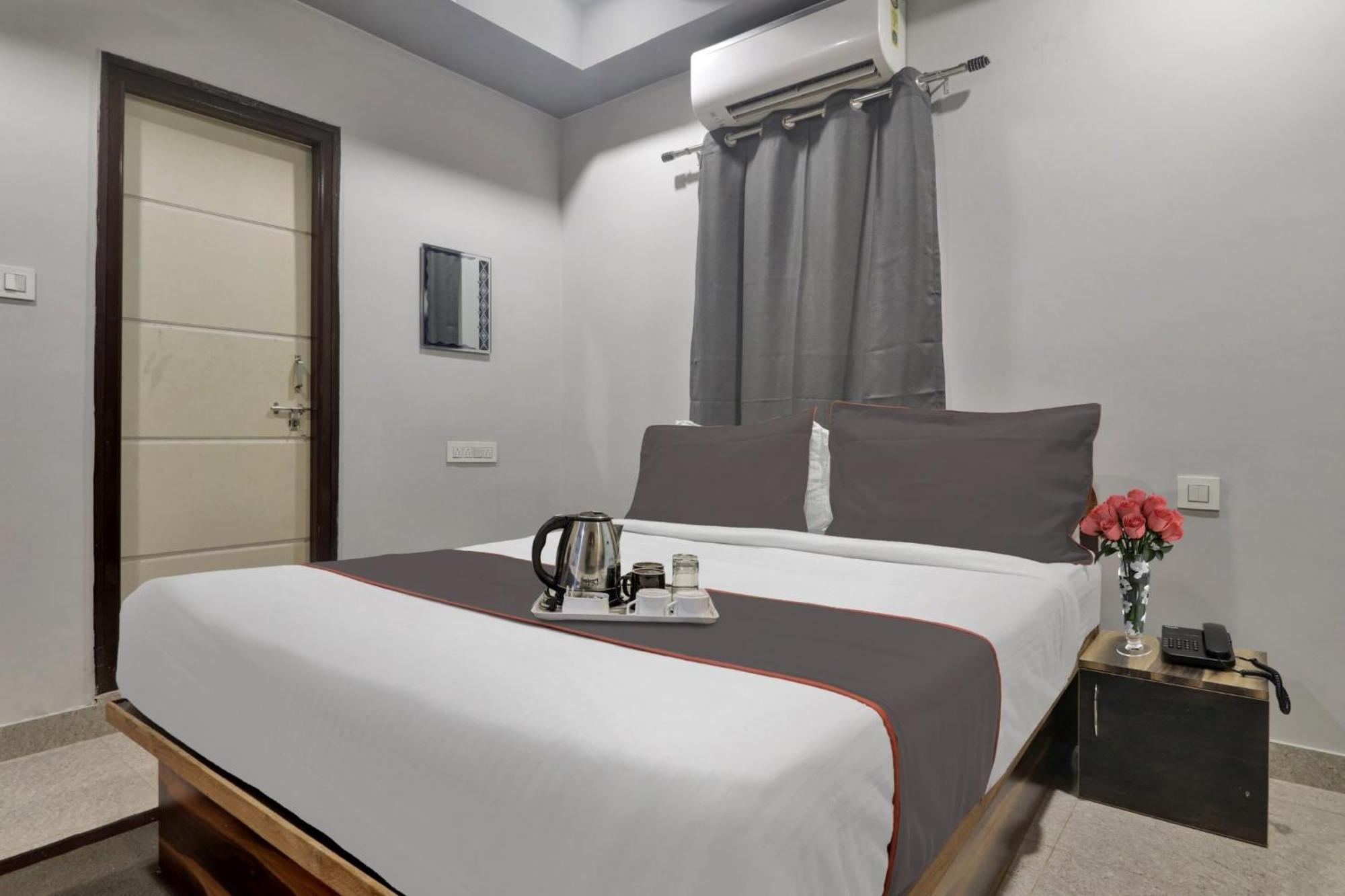 Super Townhouse Rcc Blizz Kondapur (Telangana) Exterior foto