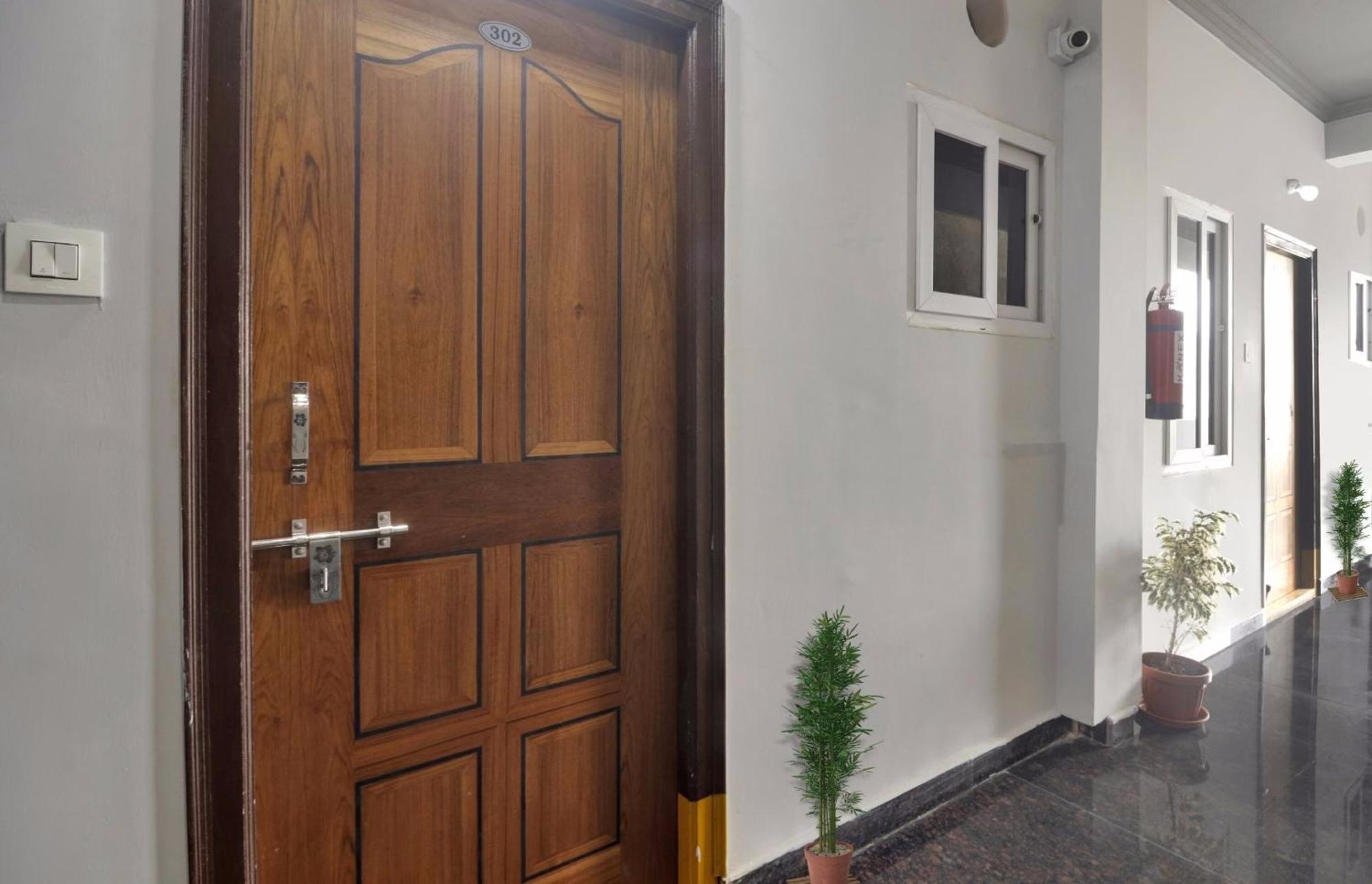 Super Townhouse Rcc Blizz Kondapur (Telangana) Exterior foto